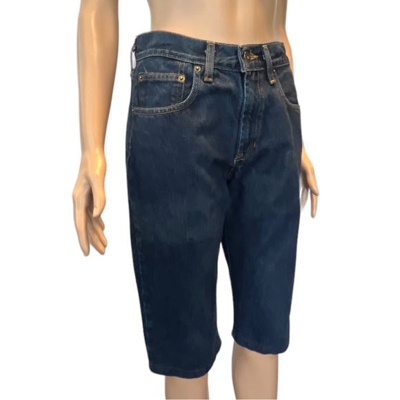 Abercrombie & Finch 5-pocket Bermuda Shorts, Denim | 4 - Picture 11 of 16